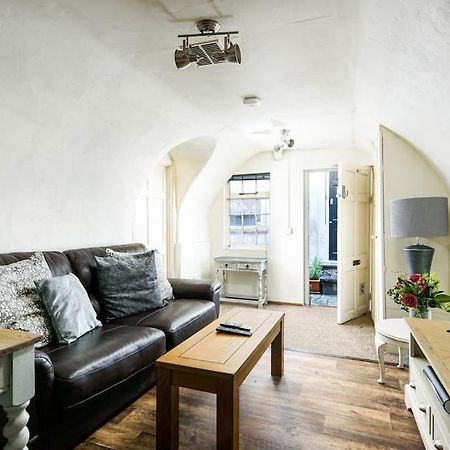 Unique 1 Bedroom Apartment-Bath Extérieur photo