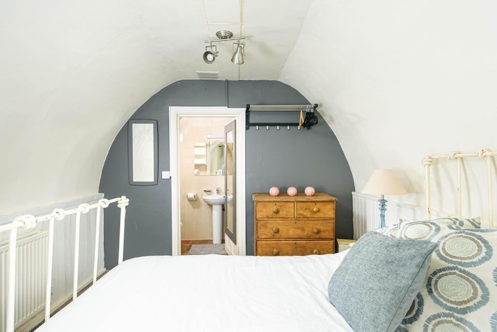 Unique 1 Bedroom Apartment-Bath Extérieur photo