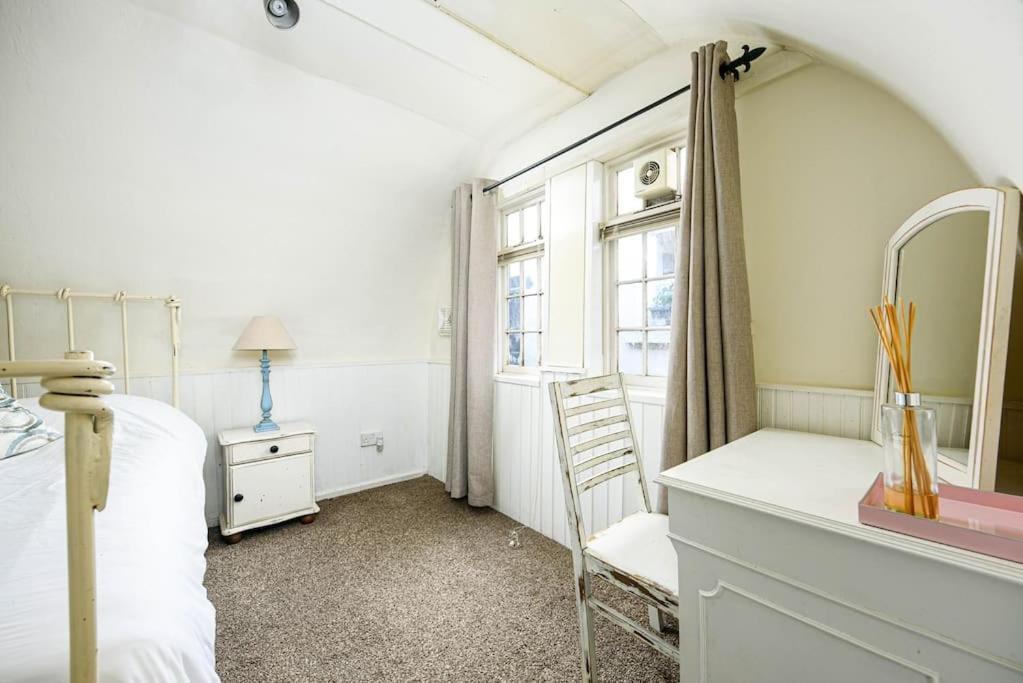 Unique 1 Bedroom Apartment-Bath Extérieur photo