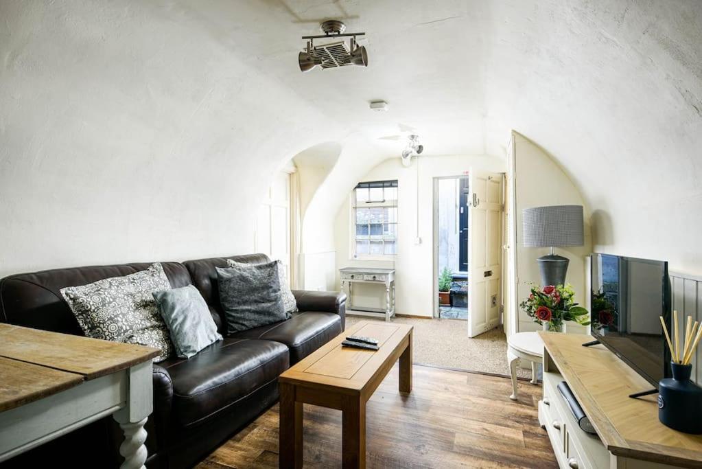Unique 1 Bedroom Apartment-Bath Extérieur photo